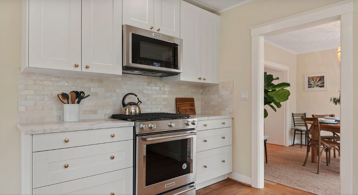 Jameson House - Image 8